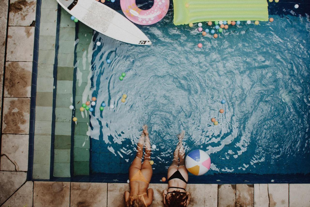 Canggu Surf Hostel מראה חיצוני תמונה